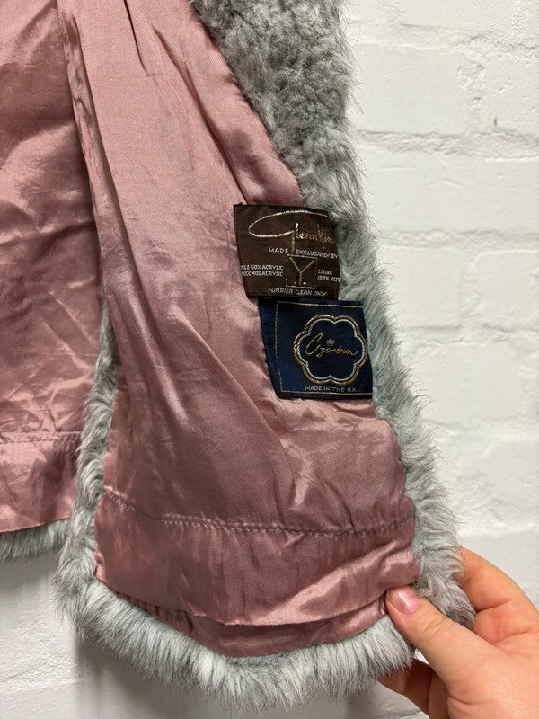 Vintage 60’s 70’s Grey Faux Fur Cape S/M 10 12 Elegant True Retro