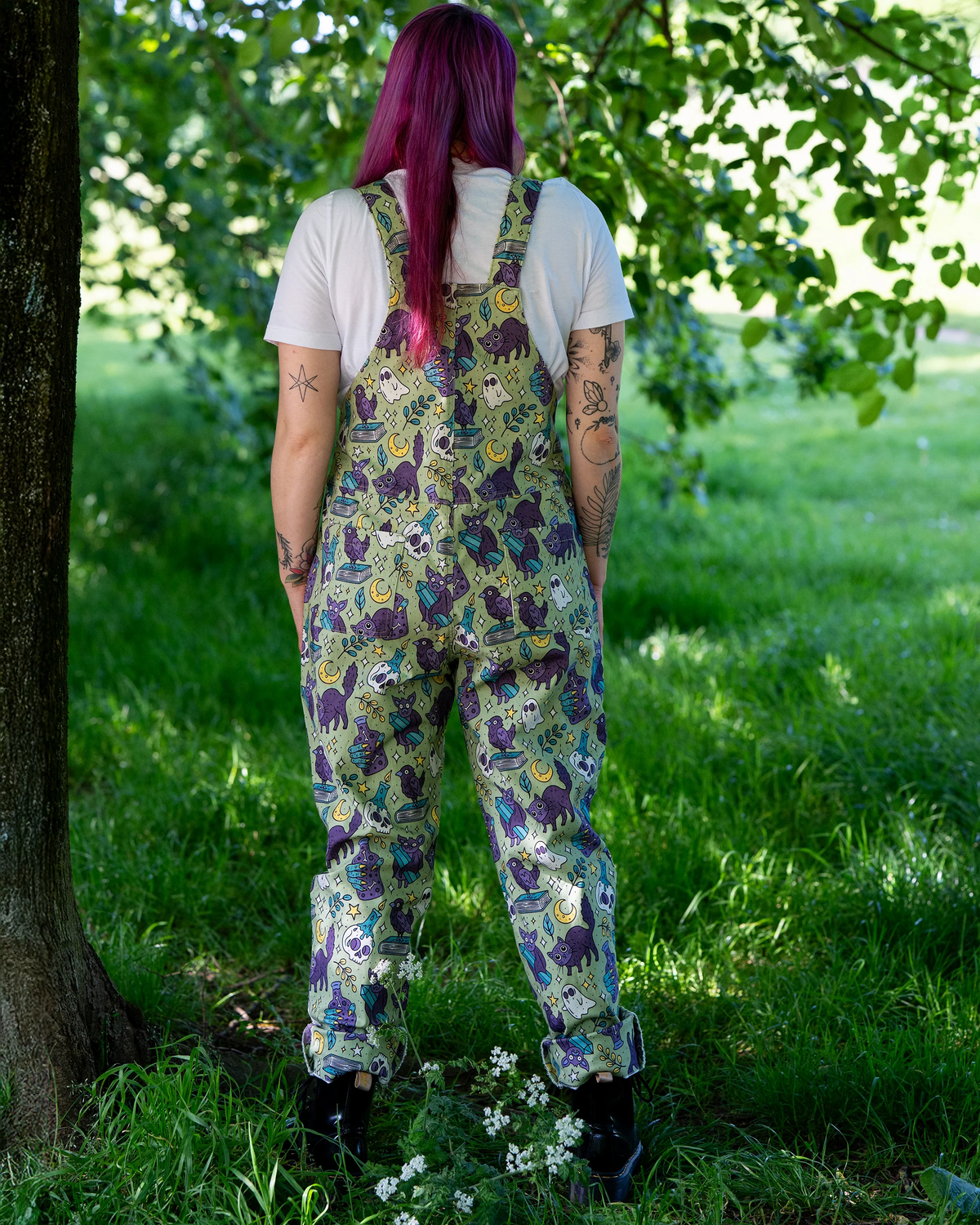 Mint Cool Spooks Print Stretch Twill Dungarees by Run and Fly