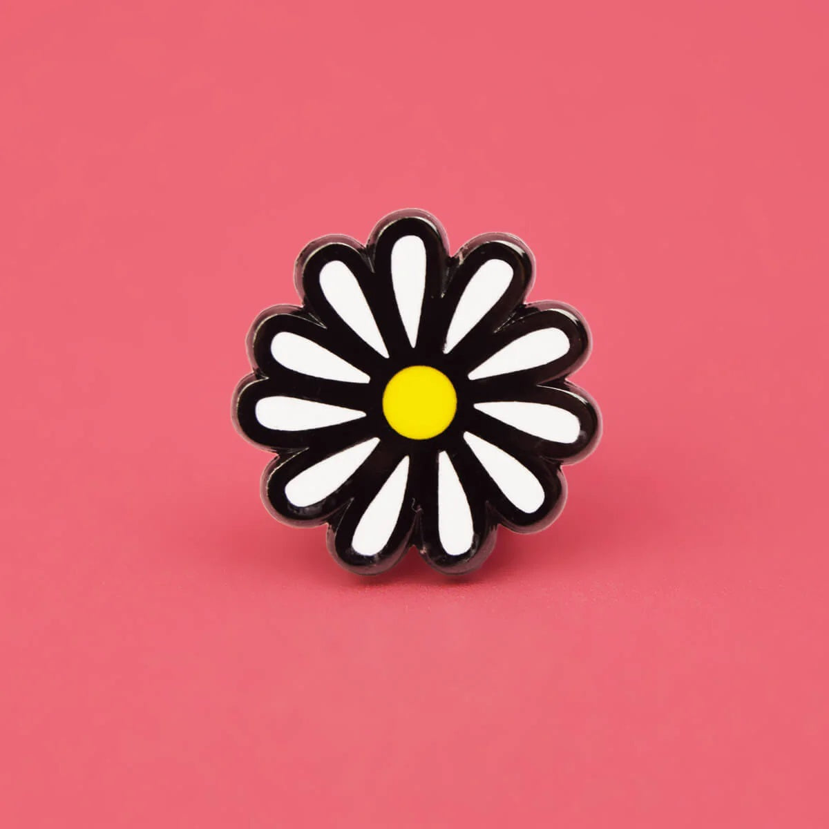 Daisy Enamel Lapel Pin Badge
