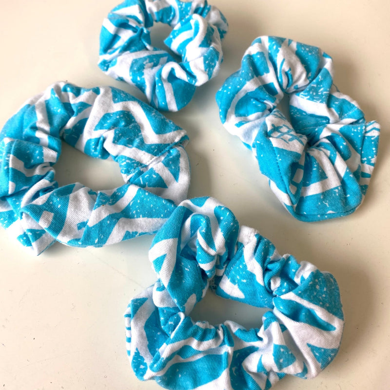 Aqua Jazzy Print Scrunchie - Made From Vintage Fabric - Minimum Mouse