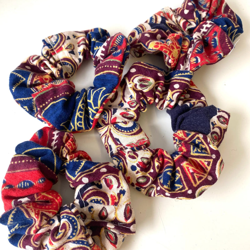 Burgundy Batik Print Scrunchie - Made From Vintage Fabric - Minimum Mouse