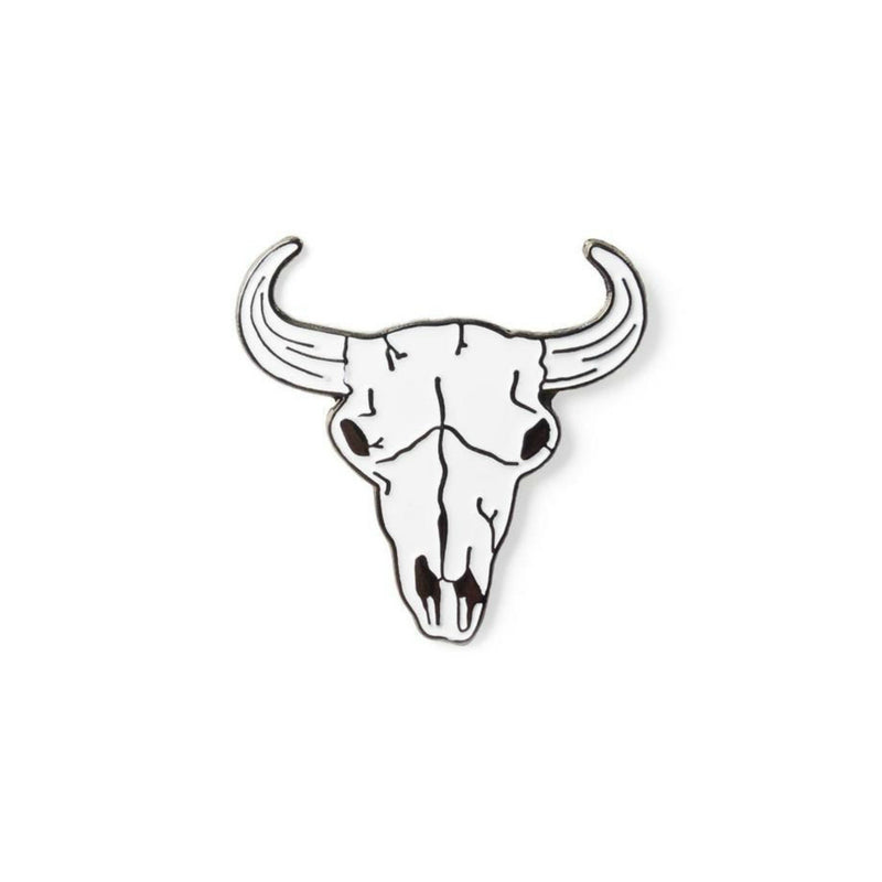 Cattle Skull Lapel Pin Badge - Minimum Mouse