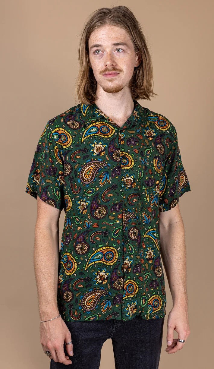 60s-70s USA製 Grants Paisley Print shirt 60s Green Paisley Print Shirt by Run and Fly Retro Mod 70s Disco S