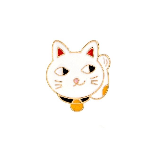 Lucky Cat Waving Lapel Pin Badge - Minimum Mouse