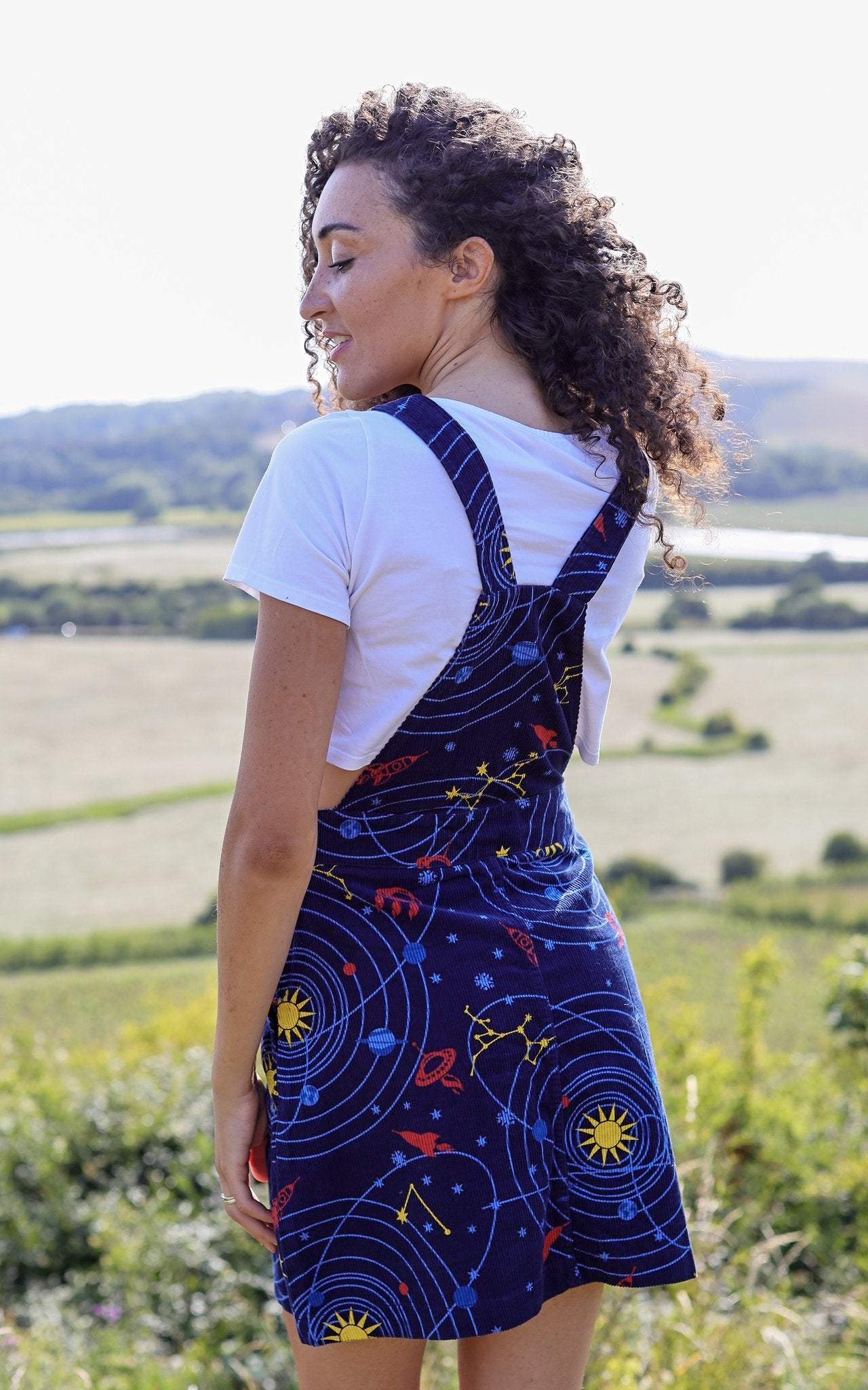 Pinafore shop and dungaree