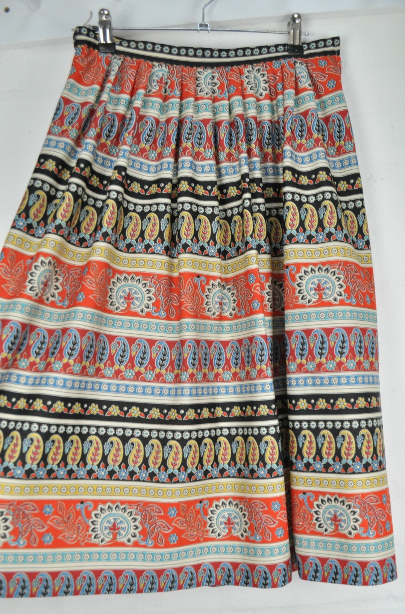 70s sale 80s skirt
